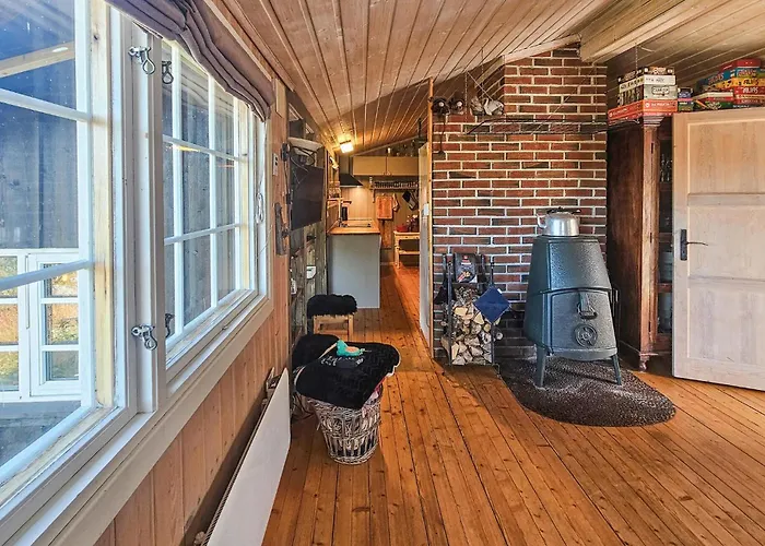 3 Bedroom Lovely In Feriehus Dagali