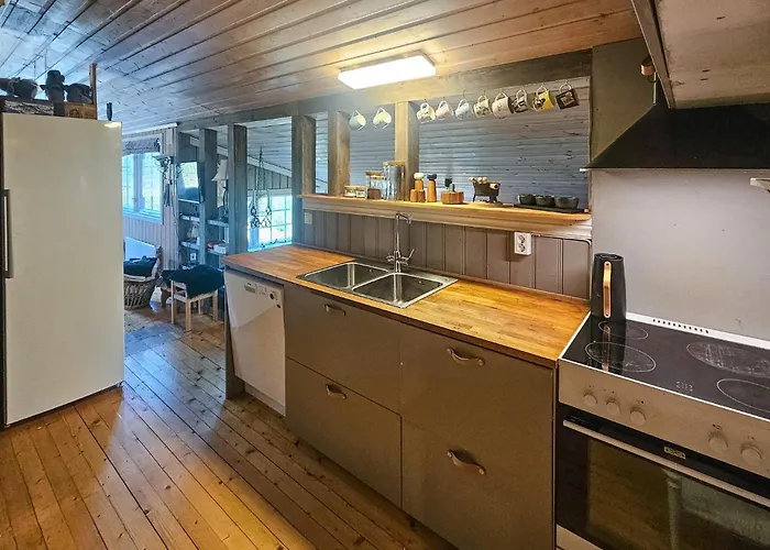 Hébergement de vacances 3 Bedroom Lovely In